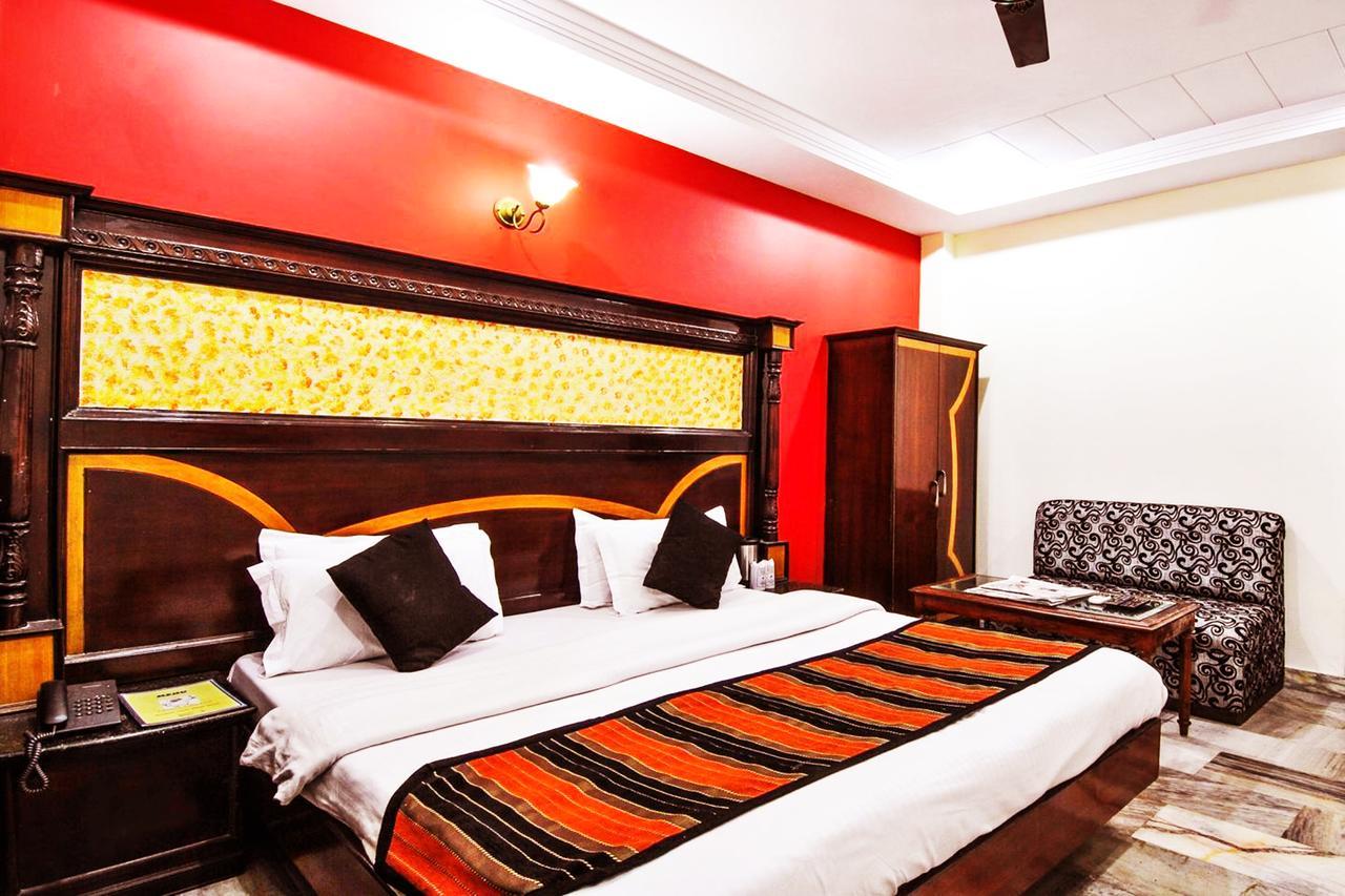 Super Hotel O Paharganj Near Railway Station Nové Dillí Exteriér fotografie